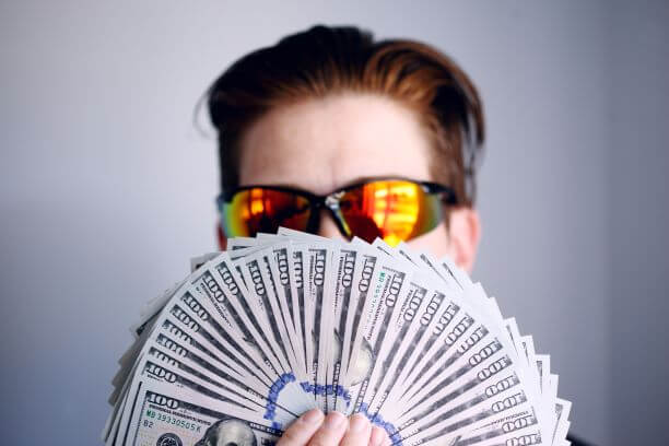 4 Holiday scams to watch out for